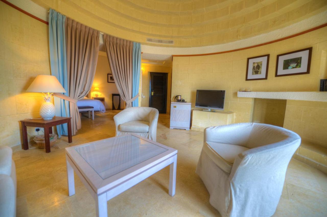 Ta Cenc Hotel