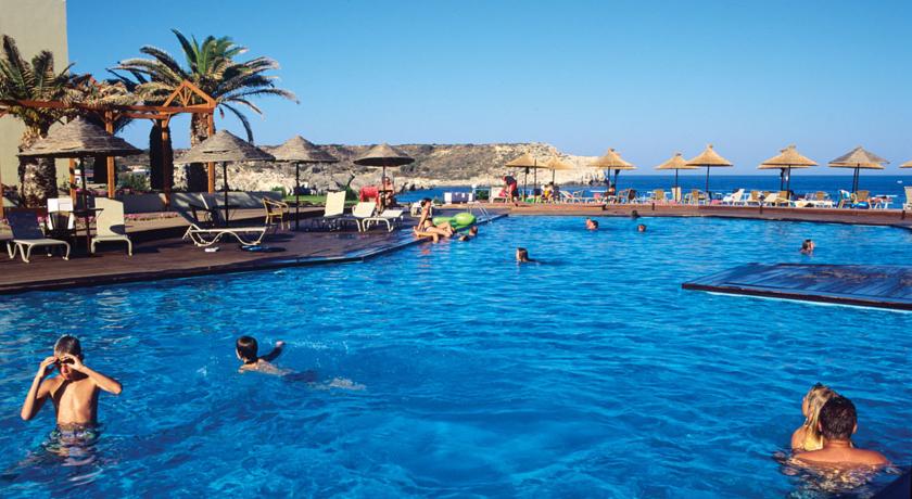 Hotel Lutania Beach