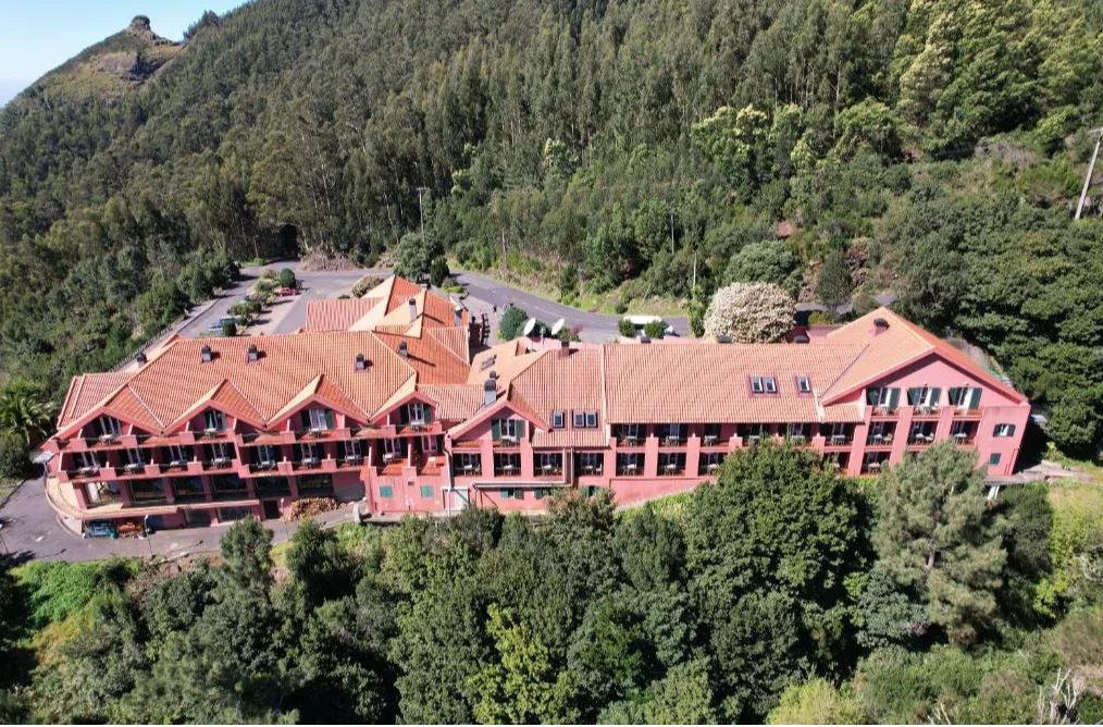 Valley View Hotel Encumeada gebouw 