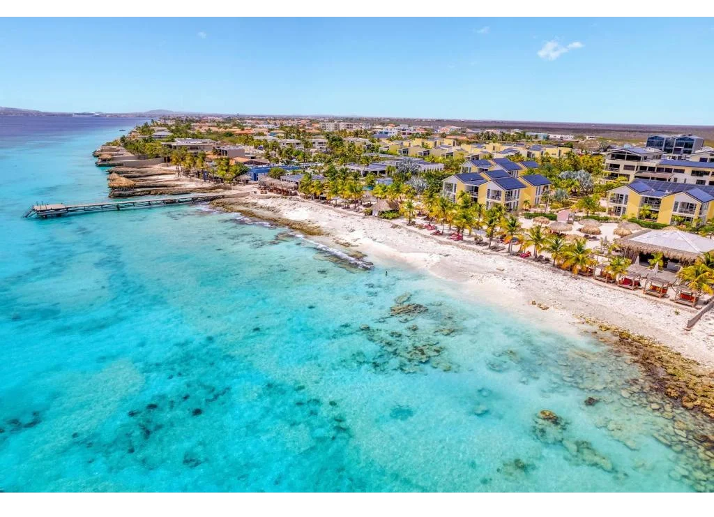 Delfins Beach Resort Bonaire1