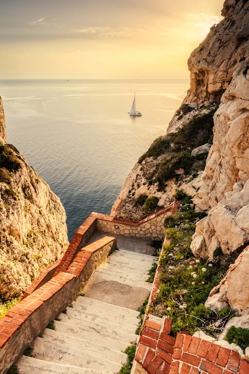 Kleinschalig-Sardinie2