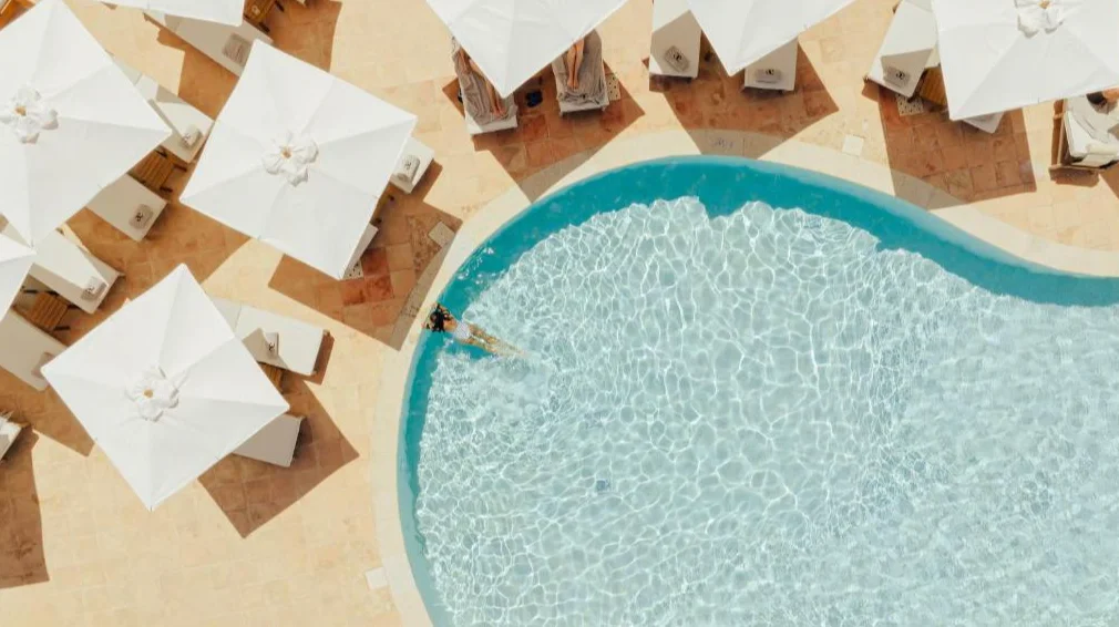 Aethos Sardinia zwembad