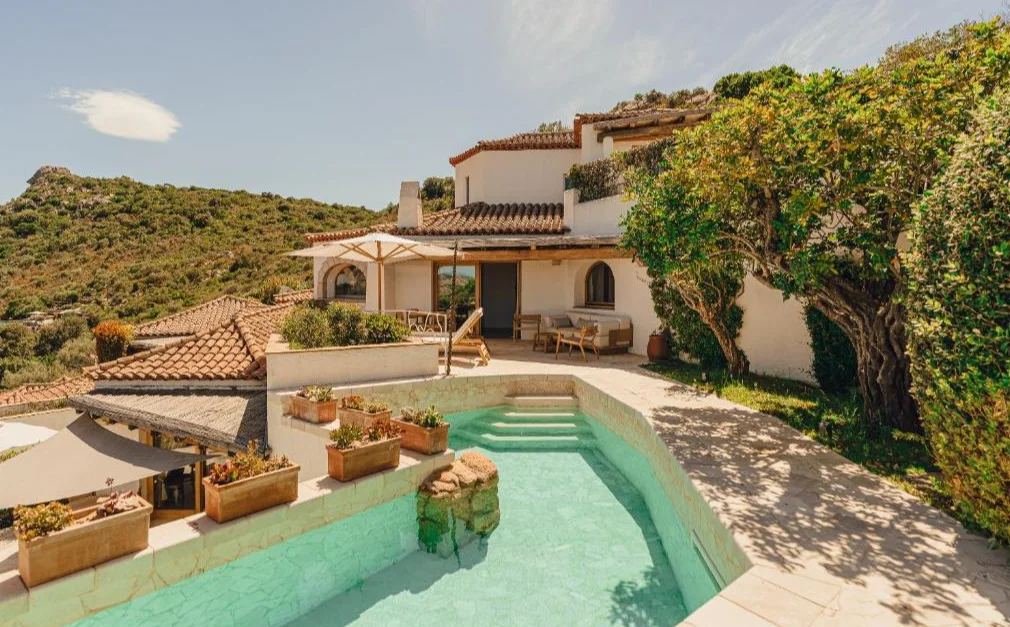 Aethos Sardinia zwembad