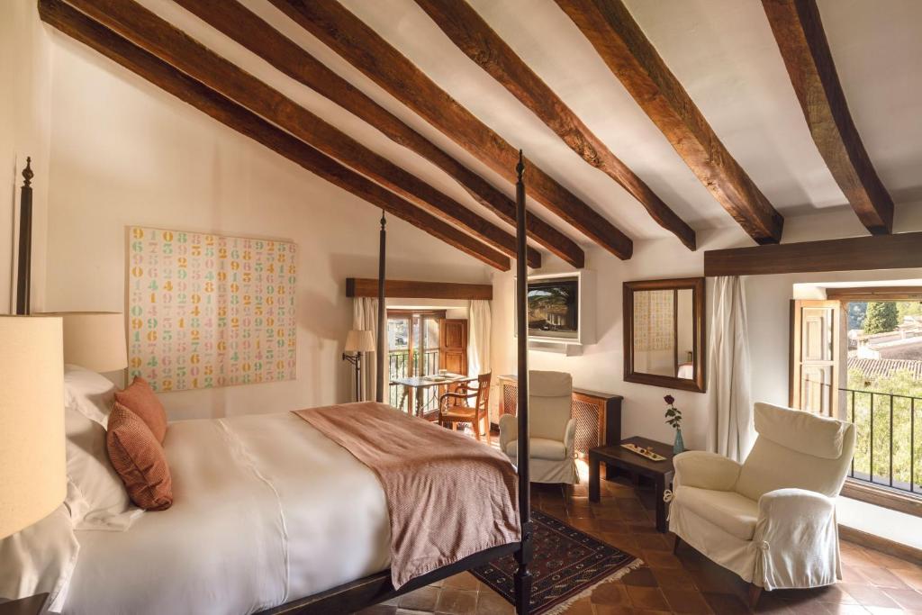 La Residencia, A Belmond Hotel - slaapkamer met zithoek