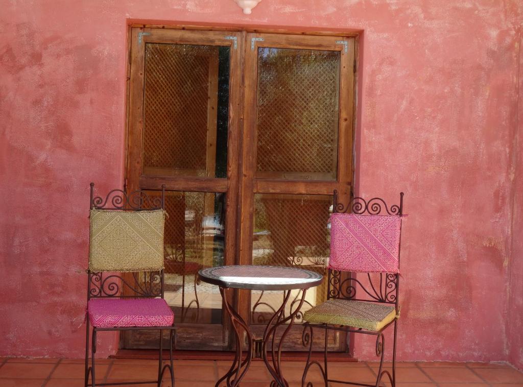 Hotel Capela das Artes - patio met zithoek
