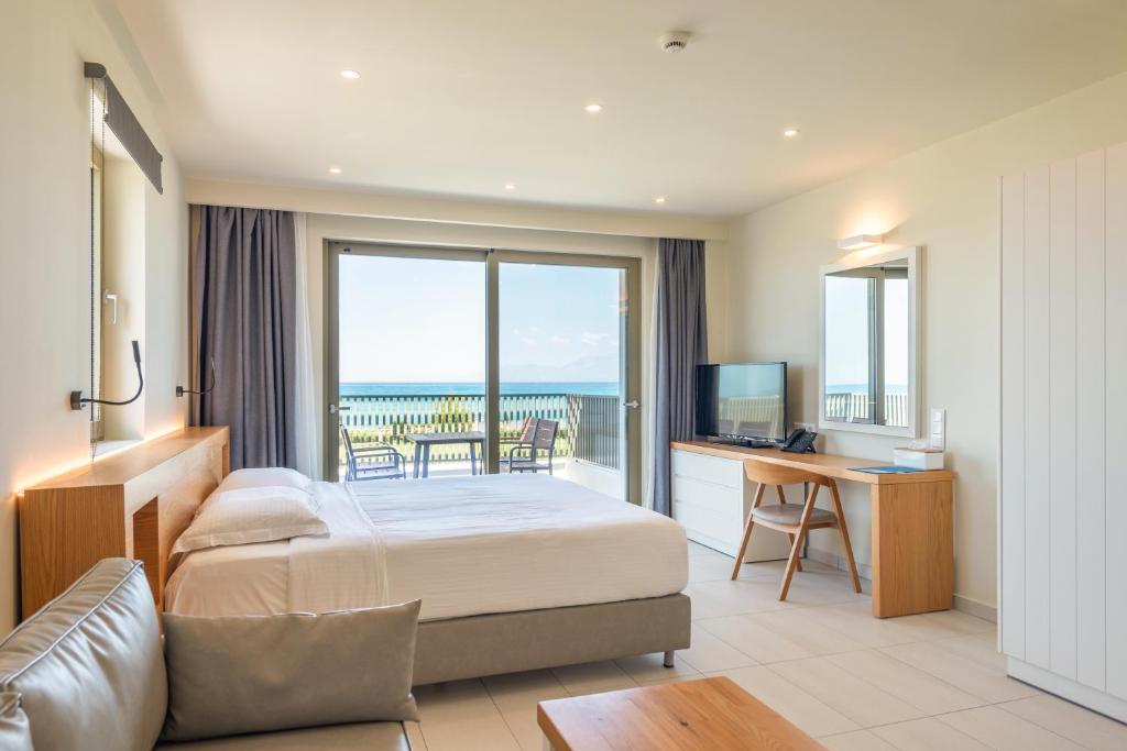 Kyma Suites - suite met zithoek