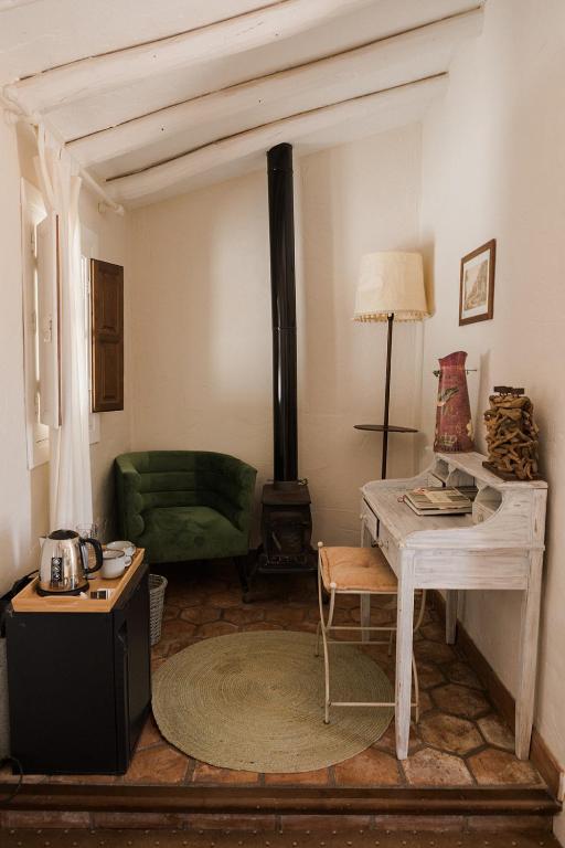 Posada Morisca - kamer met houtkachel
