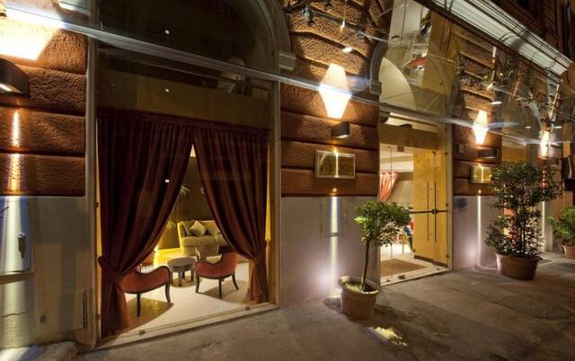 Entree van Hotel Fiume in Rome