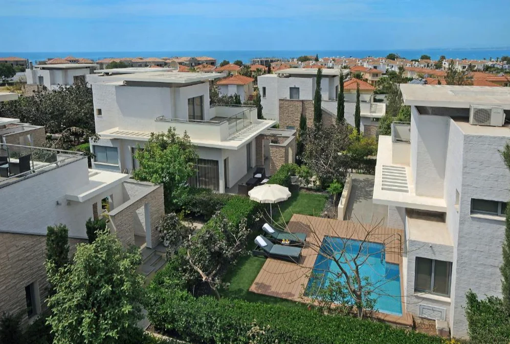 Hotel-E Spa & Resort accommodaties
