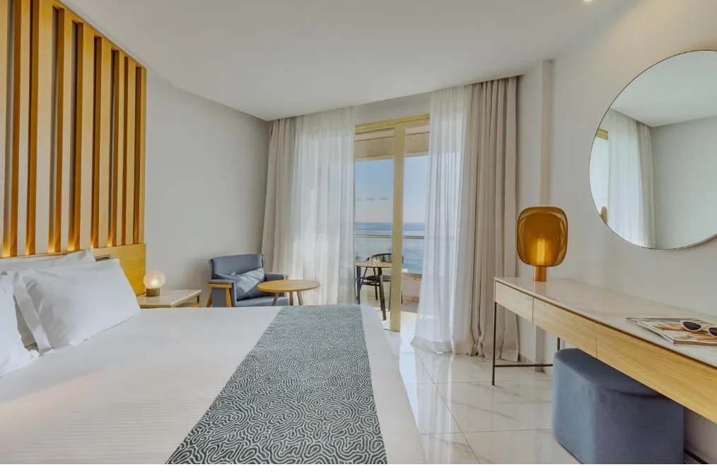 Hotel Golden Bay Beach kamer