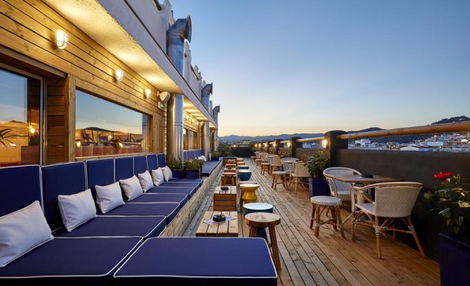 Terras van Hotel Delamar in Lloret de Mar